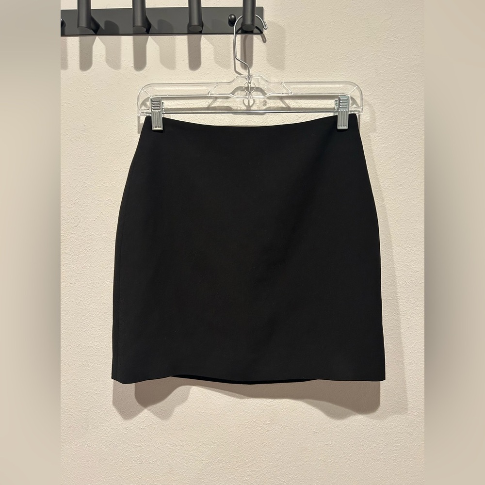 ROZIE CORSETS Black Mini Skirt / Size 36 (us 4-6)
